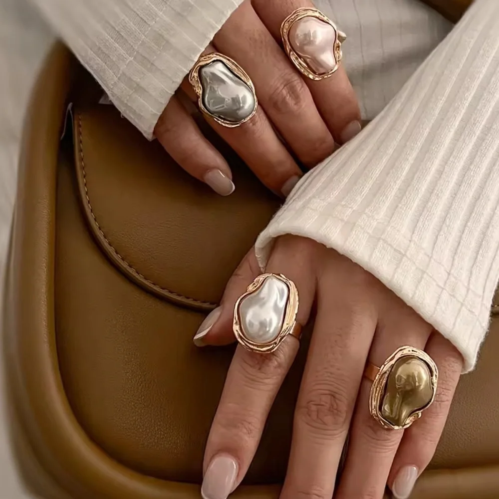 Champagne Gold Barogue Ring